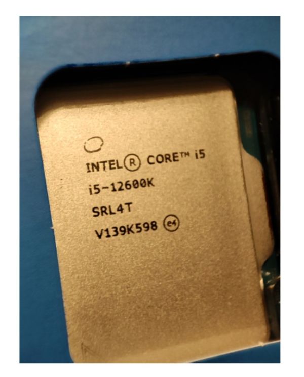 Процесор Intel Core i5-12600K