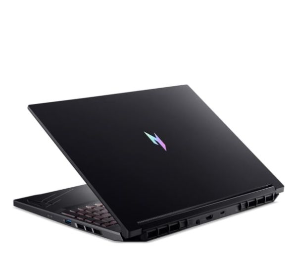Acer Nitro V16 R5-8645HS/16GB/512 RTX4050 165Hz
